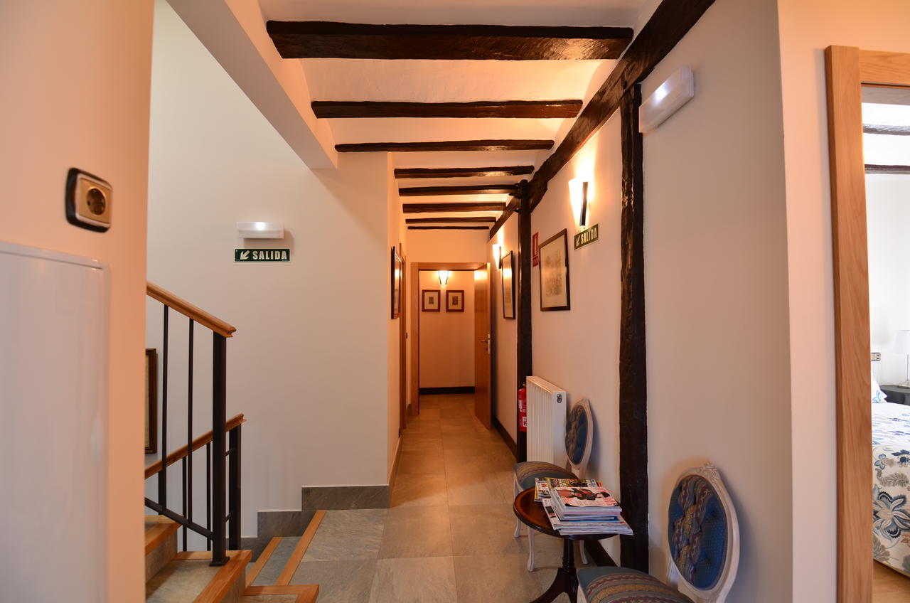 Casa De La Cadena Guest House Asiain Exterior photo